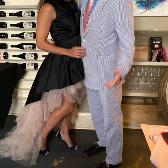 Pink tulle gown! - Picture 3 of 8